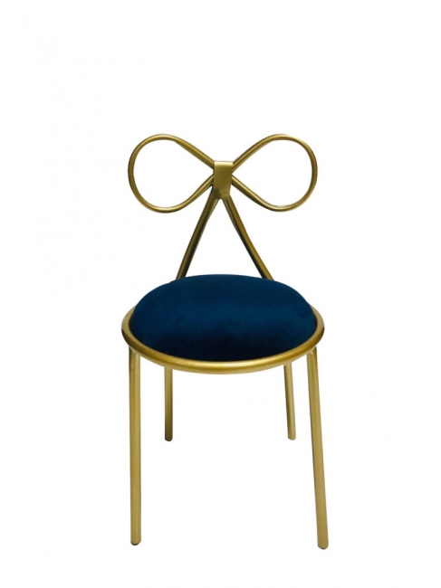Stylish chair with unique design