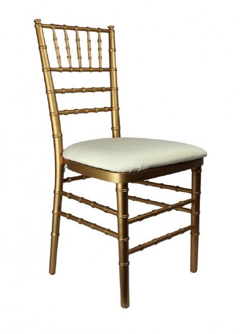 Elegant event seating, gold Chiavari chair