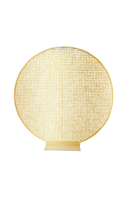 Decorative gold mesh circle display