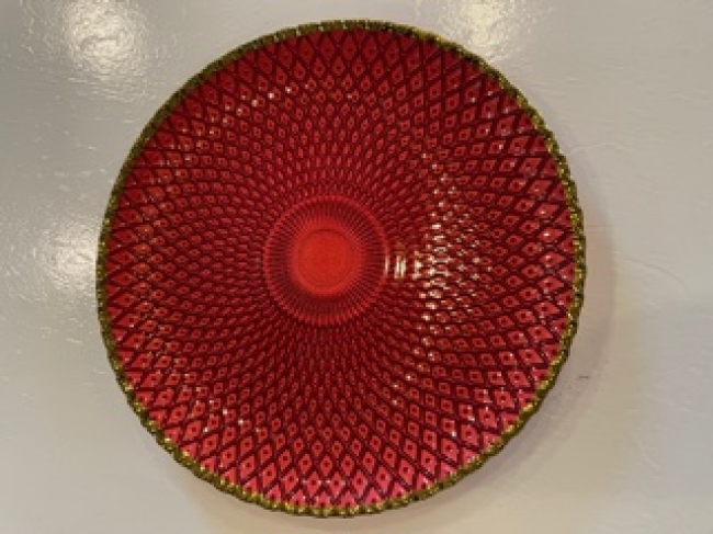 Elegant red dish with geometric pattern
