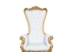 Luxurious gilded accent chair